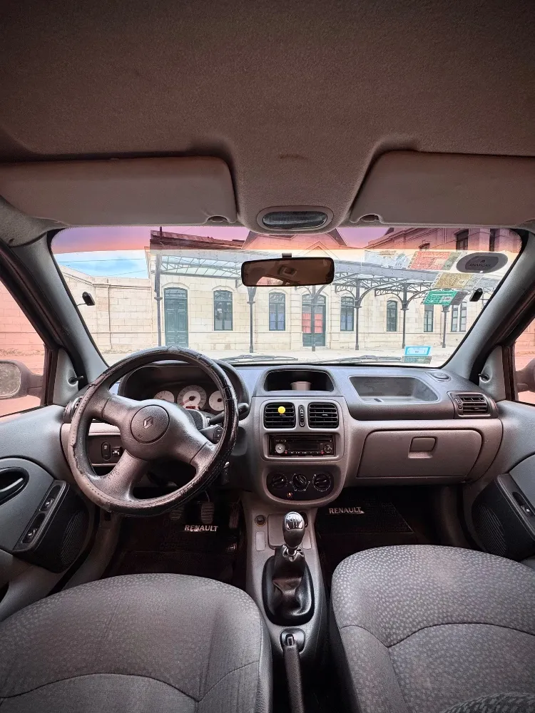 Renault clio — foto 2