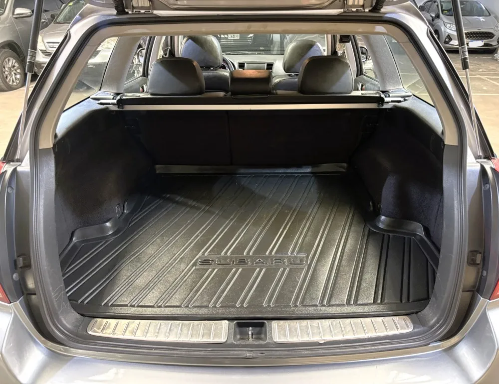 Subaru Outback 3.0 R — foto 16
