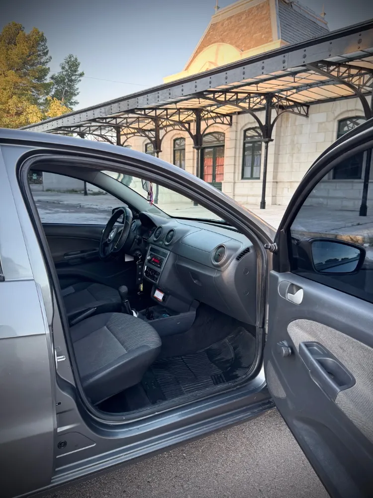 Volkswagen Gol Trend — foto 7