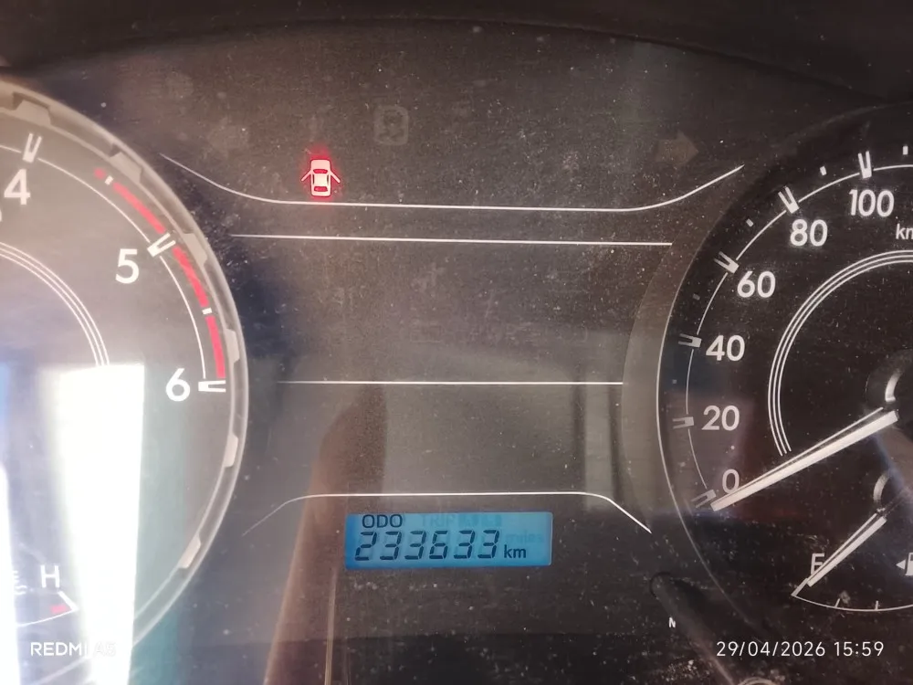 Toyota HILUX  DX 4X4 S/C 2.4 — foto 4