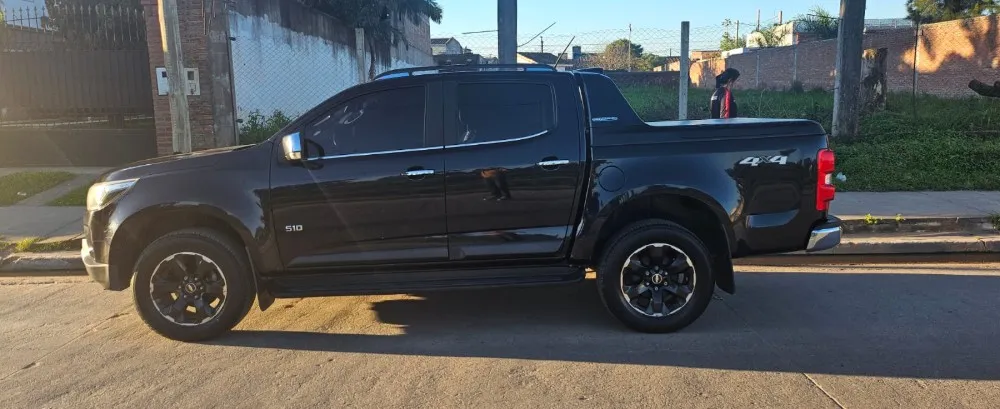 Chevrolet S10 HC 2.8 4X4 AT — foto 3
