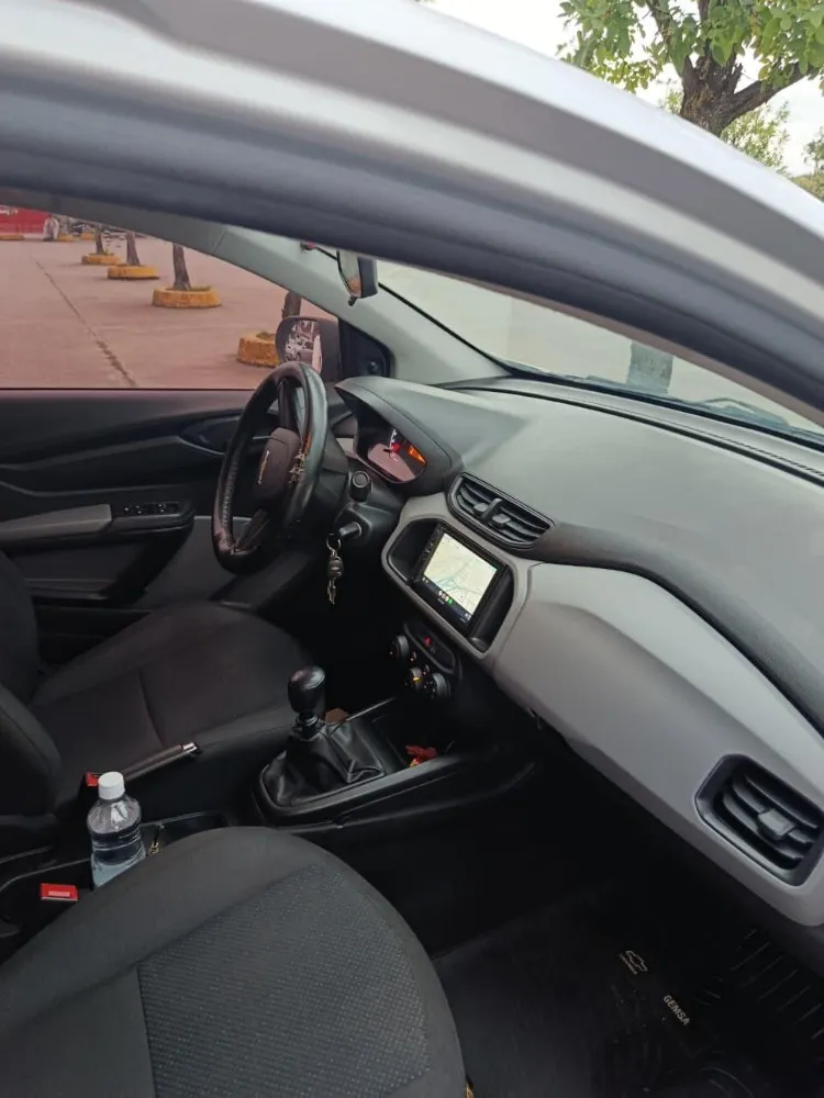 Chevrolet PRISMA  1.4 LS JOY  — foto 5