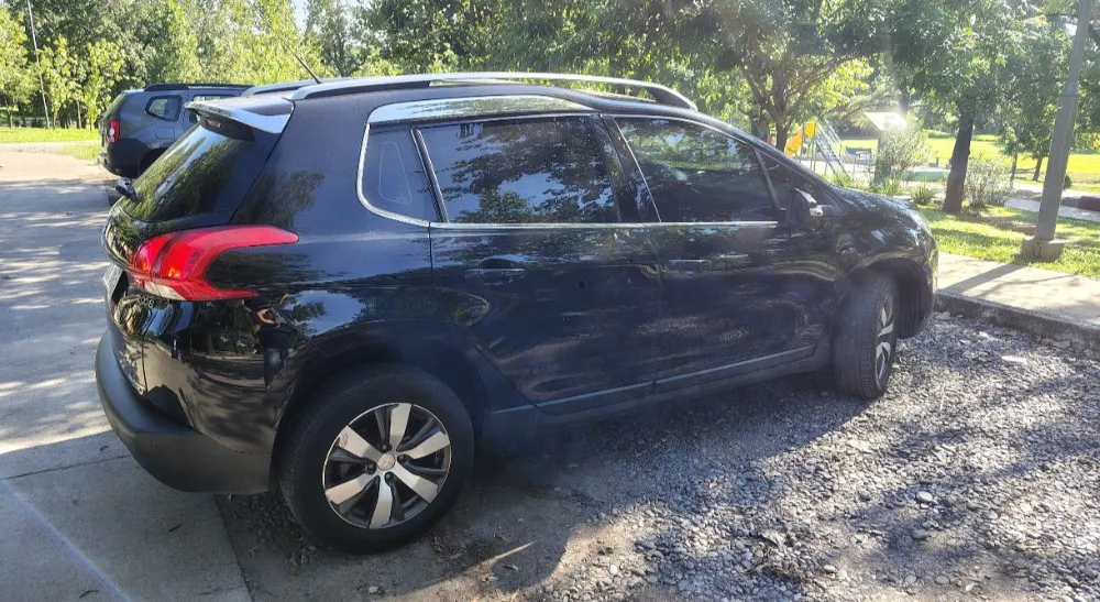 Peugeot 2008 1.6 sport  — foto 7