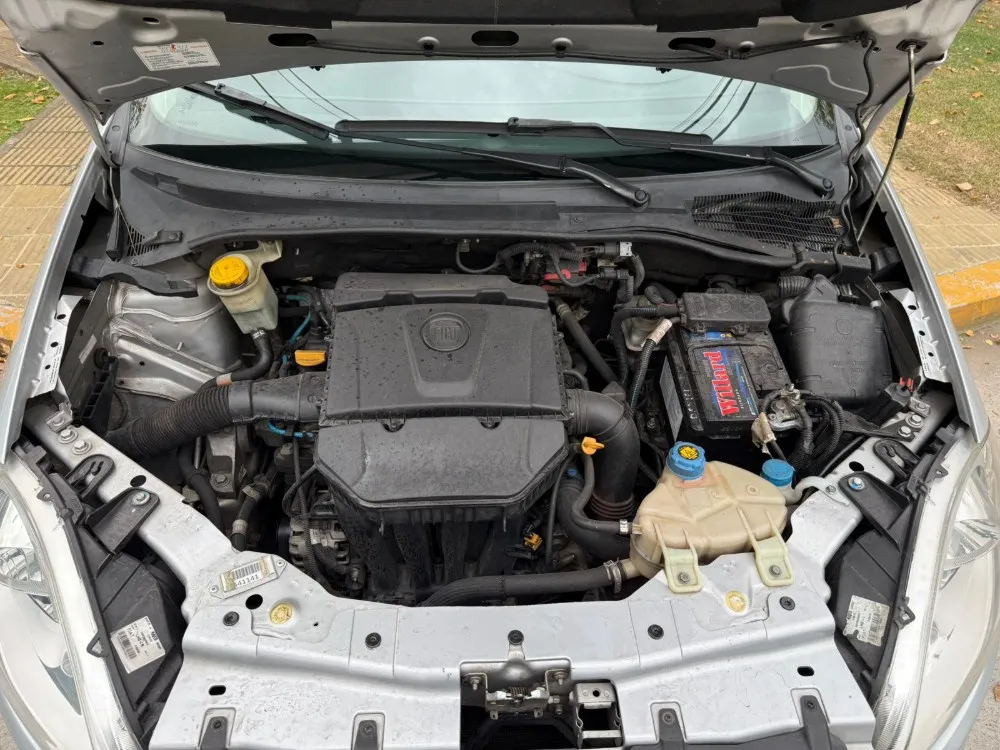 Fiat Linea Absolute 1.8 16v — foto 13