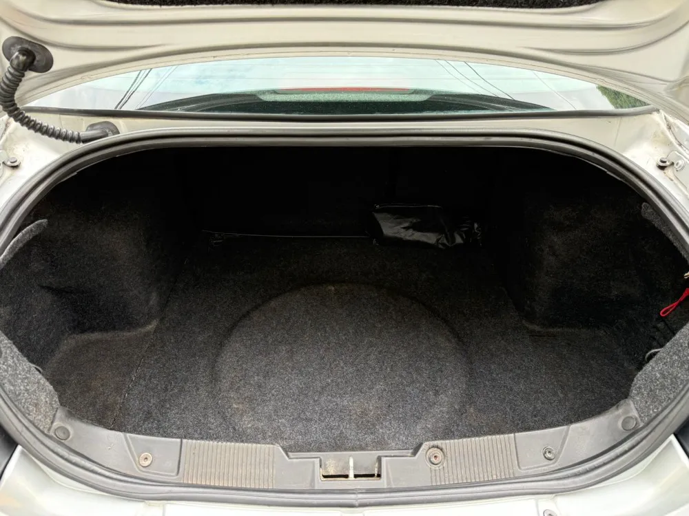 Fiat Linea Absolute 1.8 16v — foto 14