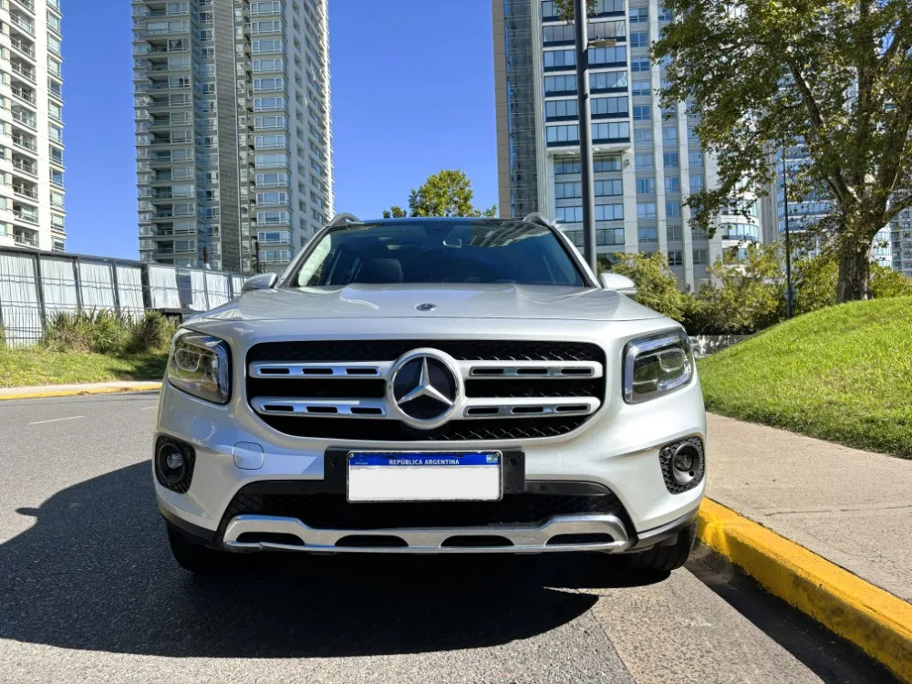 Mercedes-Benz GLB 200 Advance — foto 3