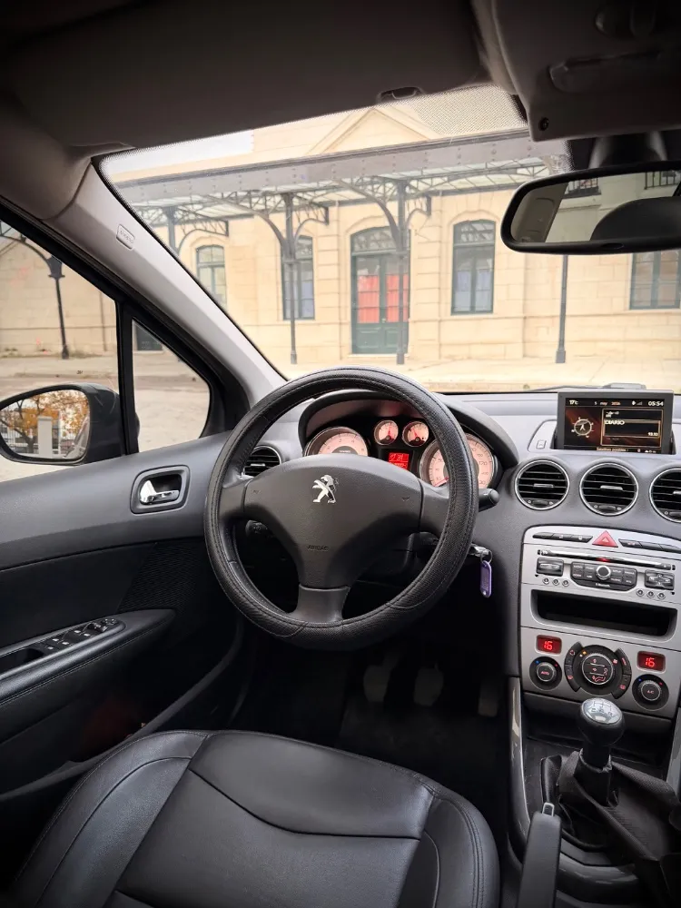 Peugeot 408 Allure — foto 2