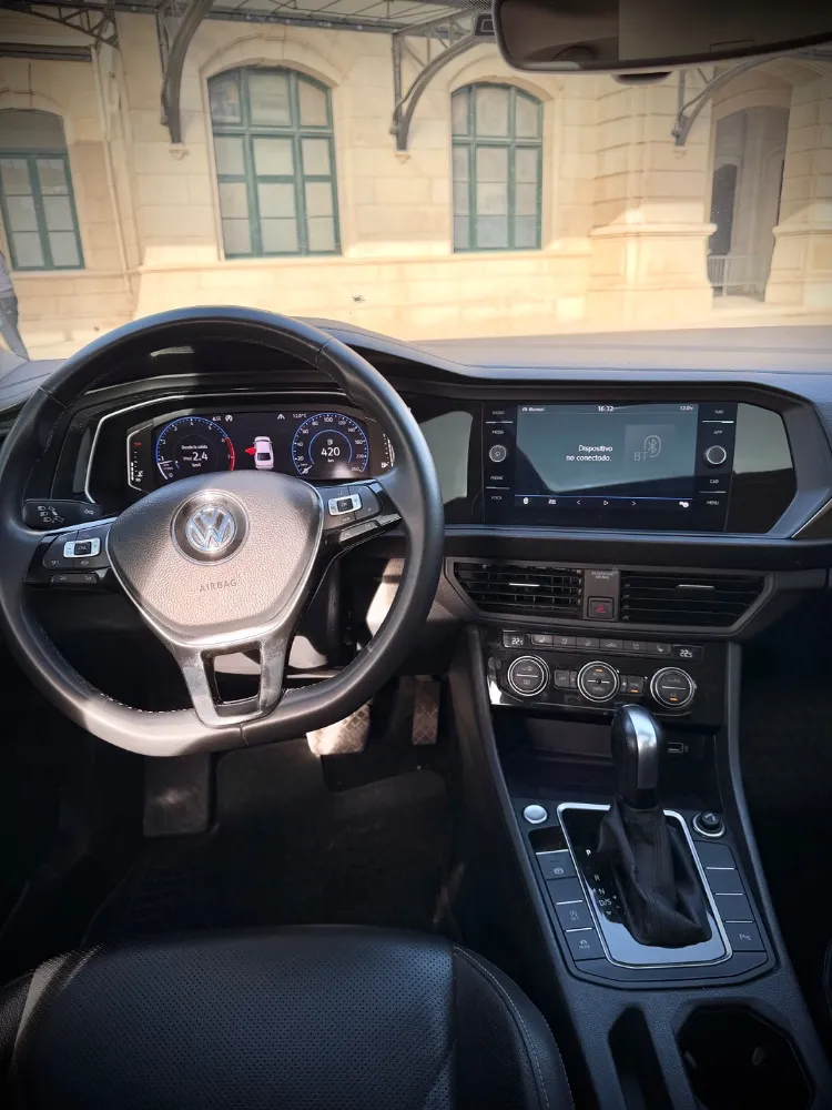 Volkswagen Vento 250 TSI — foto 2