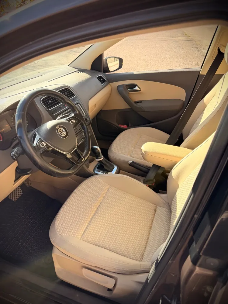 Volkswagen Polo — foto 4