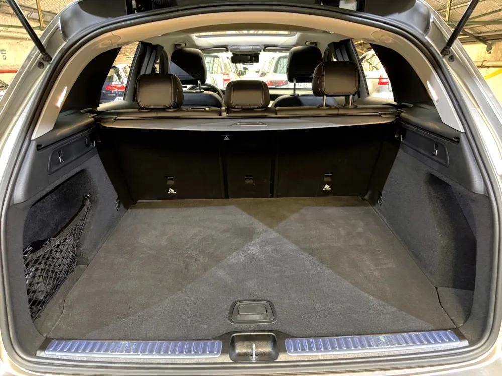 Mercedes-Benz GLC 300 Off-Road — foto 14