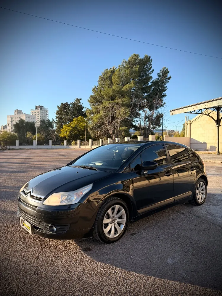 Citroën C4 — foto 10