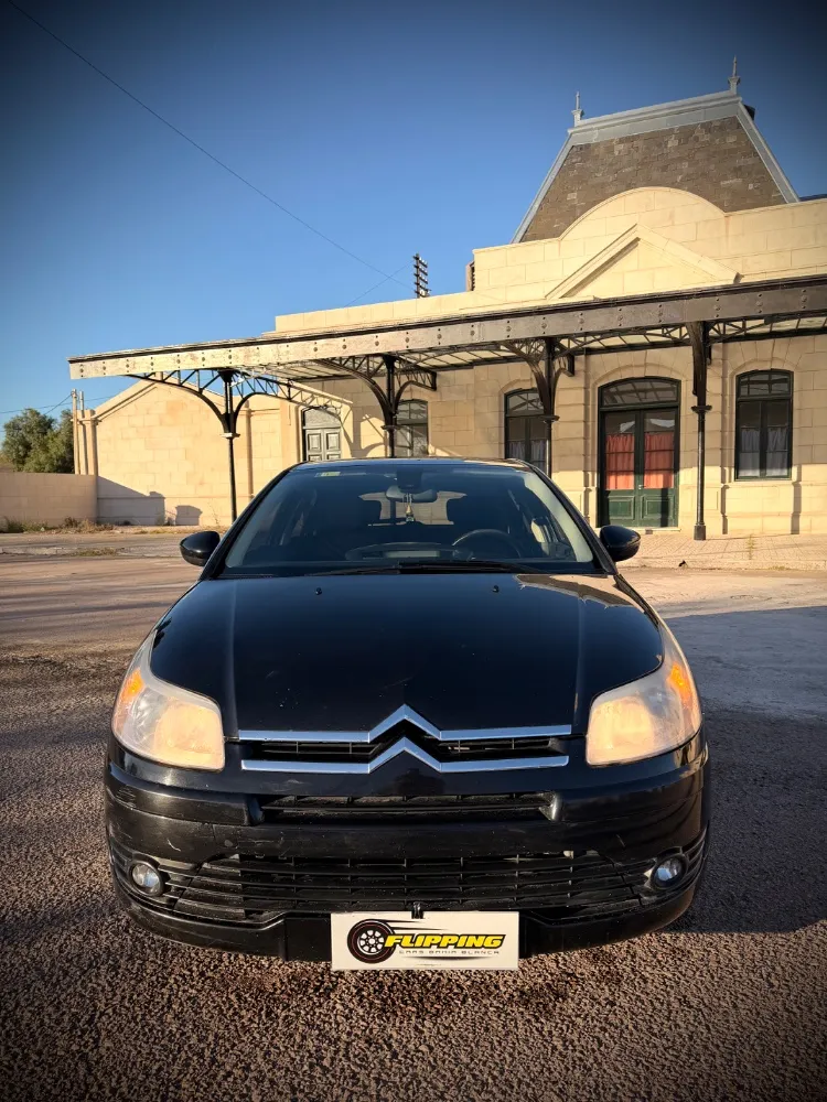 Citroën C4 — foto 11