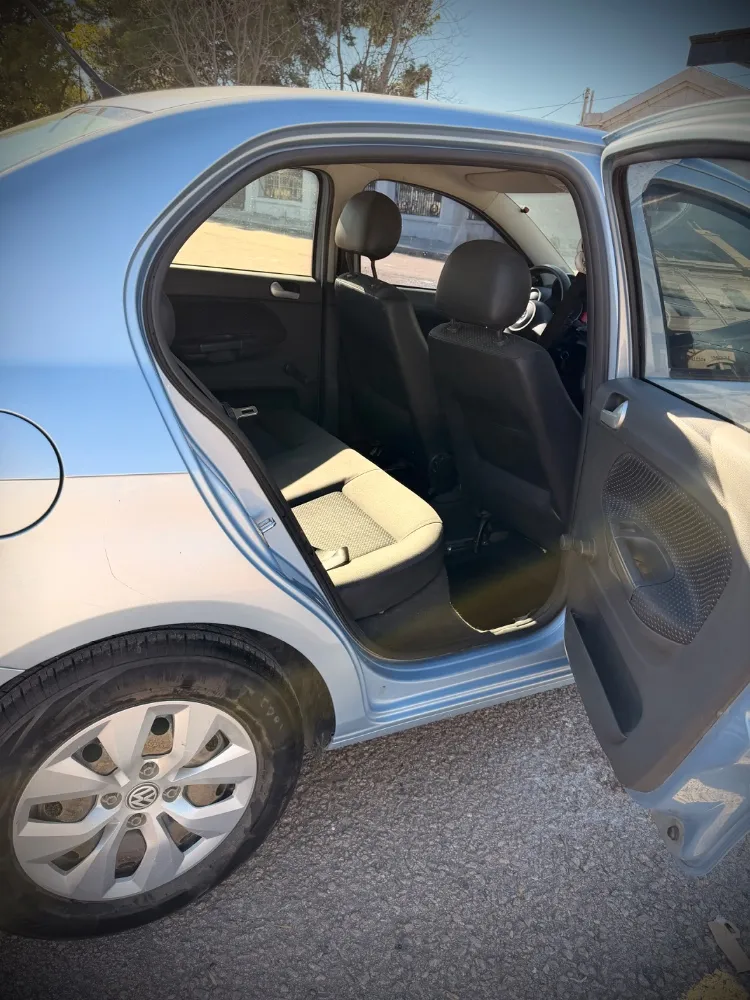 Volkswagen Voyage — foto 5