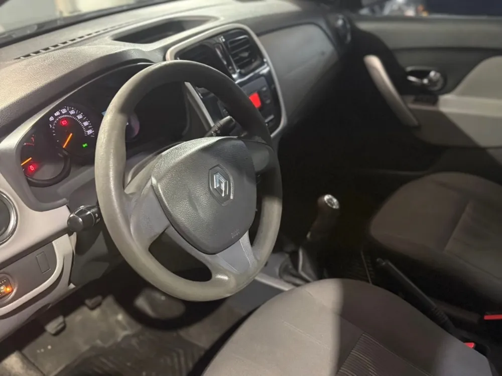 Renault Logan Authentique 1.6 c/ gnc — foto 6