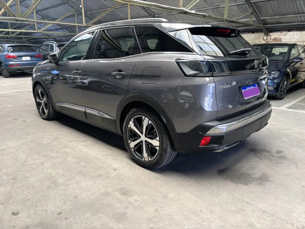 Peugeot 3008  GT PACK HYBRID4 — foto 2