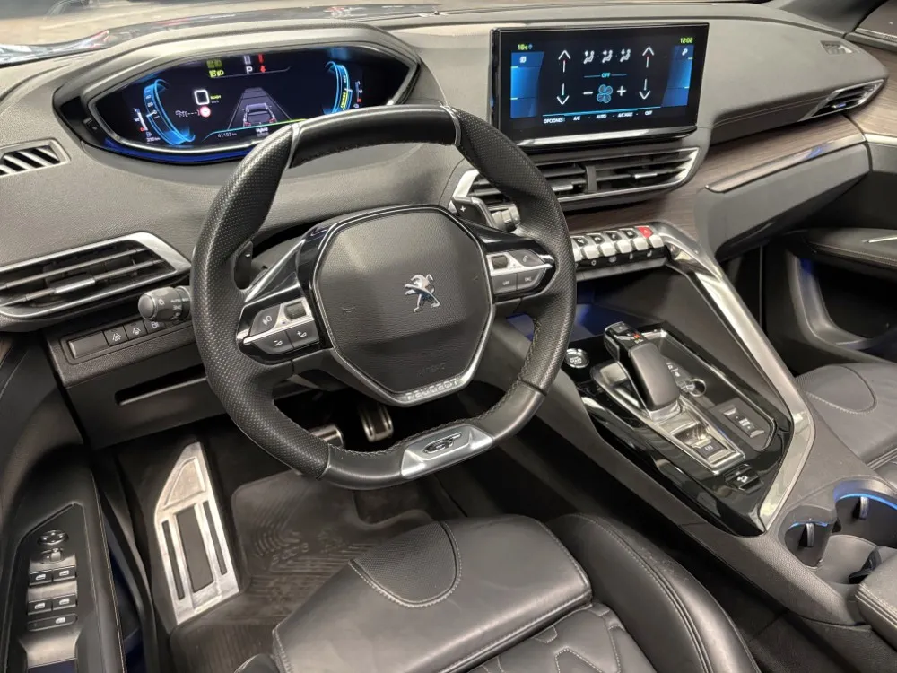 Peugeot 3008  GT PACK HYBRID4 — foto 10