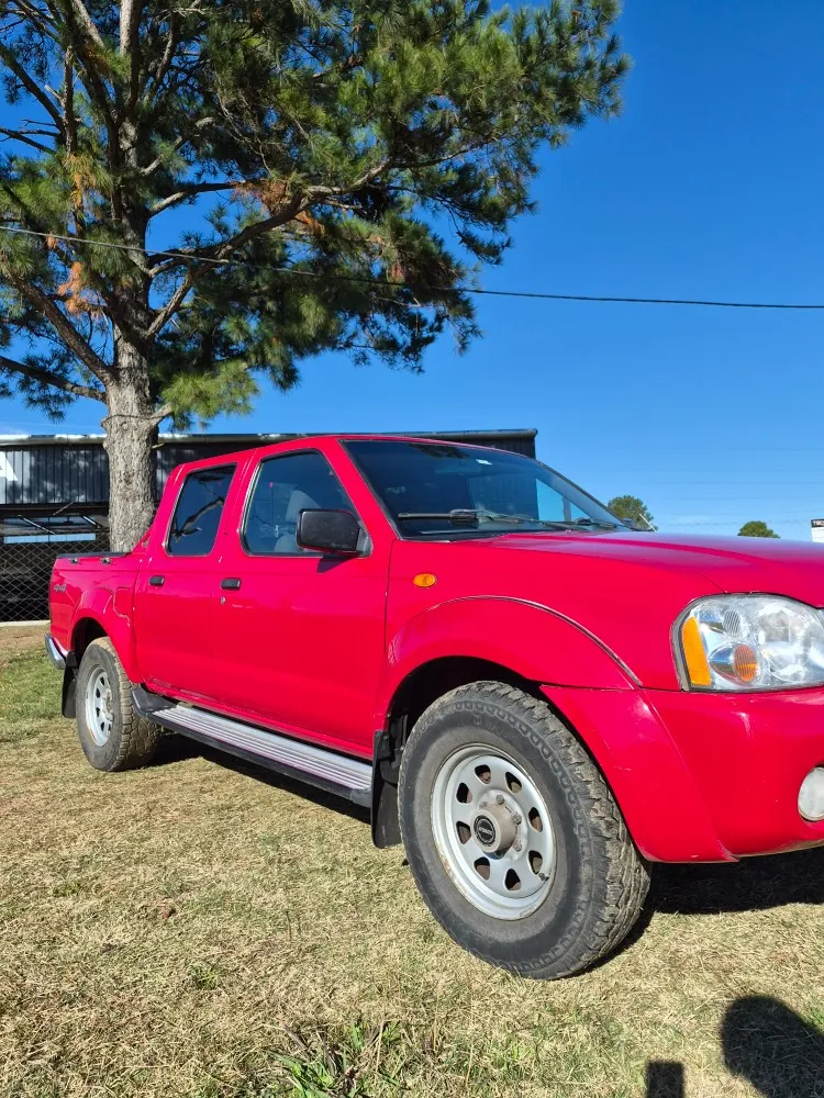 Nissan Frontier 4X4 — foto 4