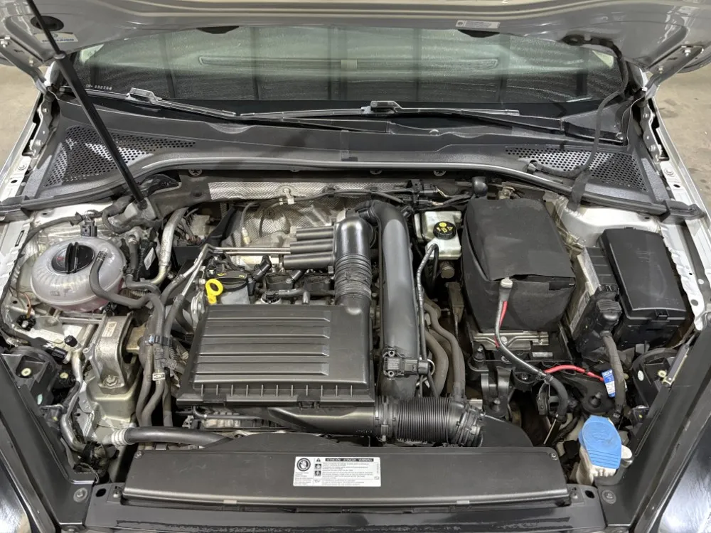Volkswagen Golf 1.4 TSI BLUEMOTION TECHNO DSG — foto 7