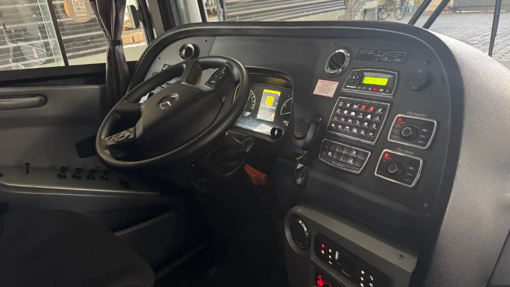 Mercedes-Benz G7 PARADISO 1800 DD — foto 6
