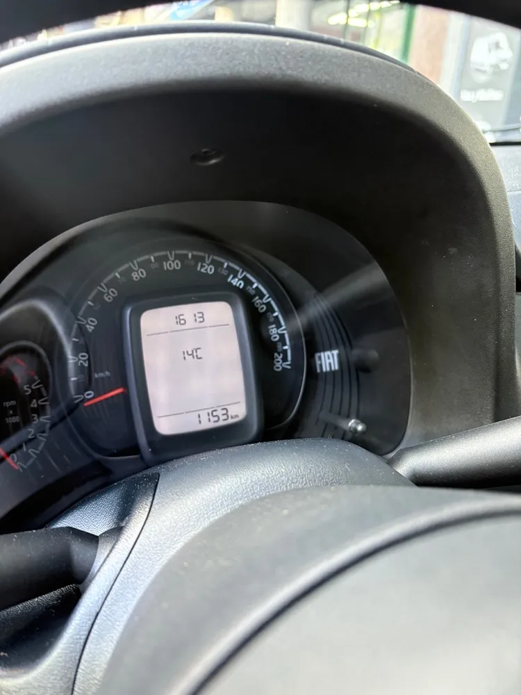 Fiat Mobi Like 1.0 — foto 10