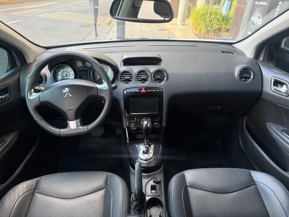 Peugeot 308 Feline thp Tiptronic  — foto 10