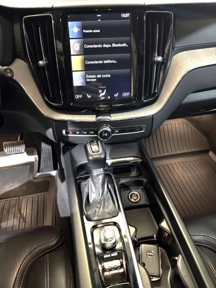 Volvo XC60 2.0 T6 Inscription AWD — foto 6