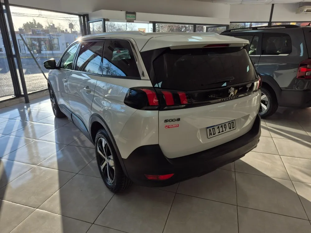 Peugeot 5008 Allure Tiptronic — foto 5