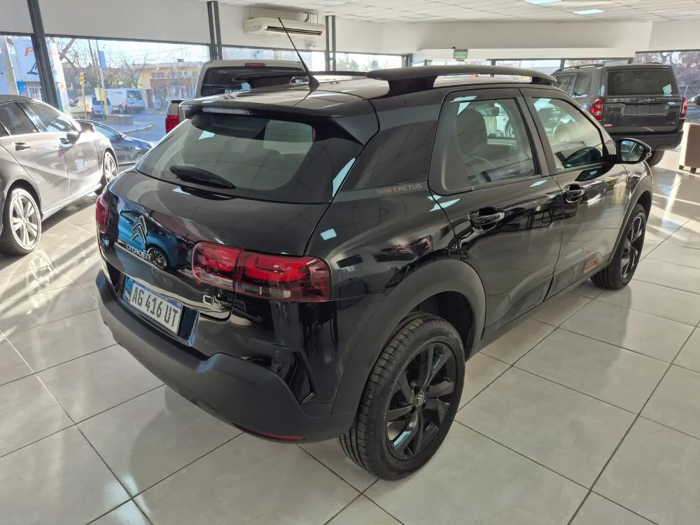 Citroën C4 Cactus VTI AT FEEL+ — foto 2