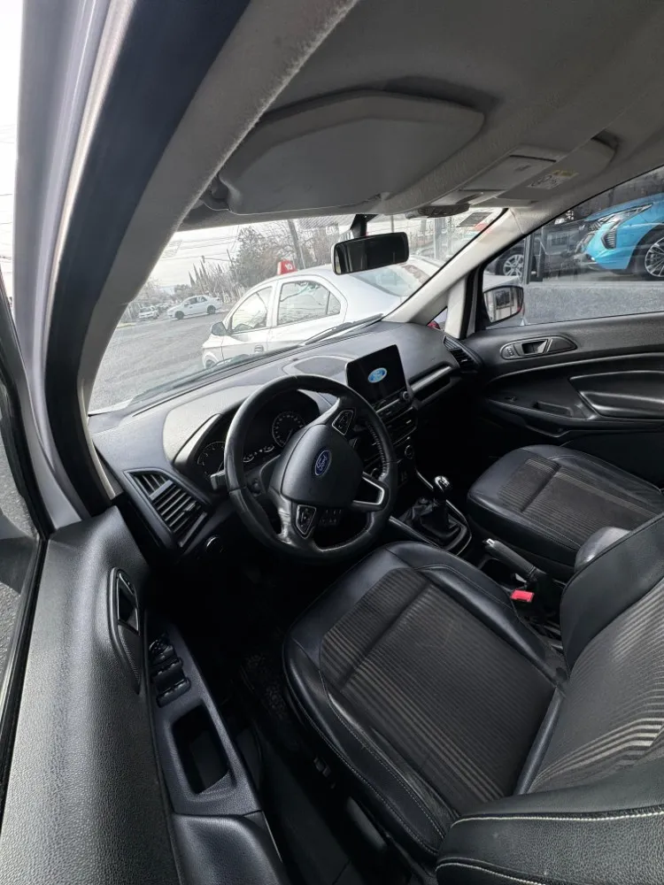 Ford Ecosport Freestyle — foto 3