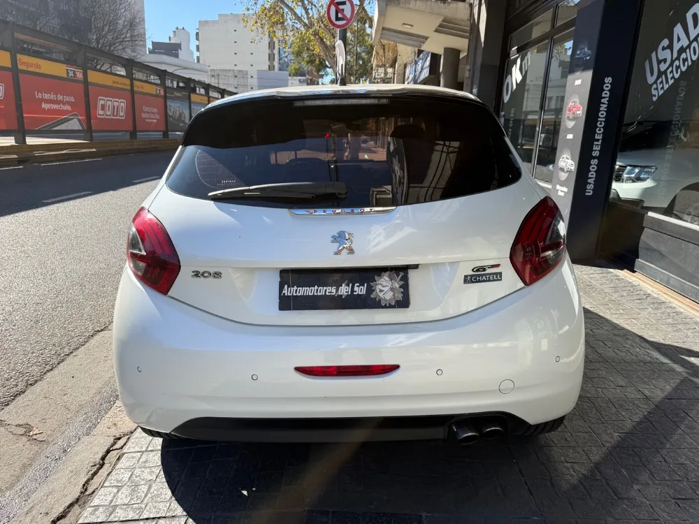 Peugeot 208 Gt 1.6 thp — foto 6