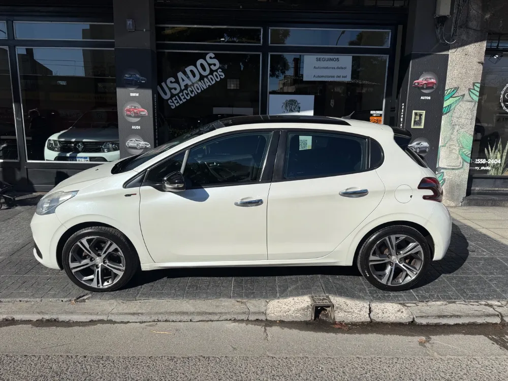 Peugeot 208 Gt 1.6 thp — foto 7