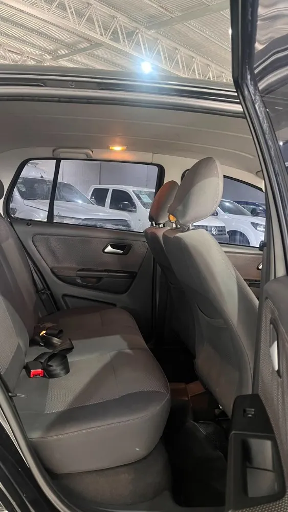 Volkswagen FOX 1.6 — foto 2