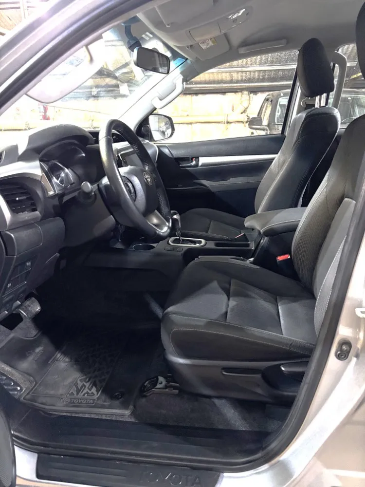 Toyota Hilux 2.4 DC 4X2 TDI SR AT6 — foto 7