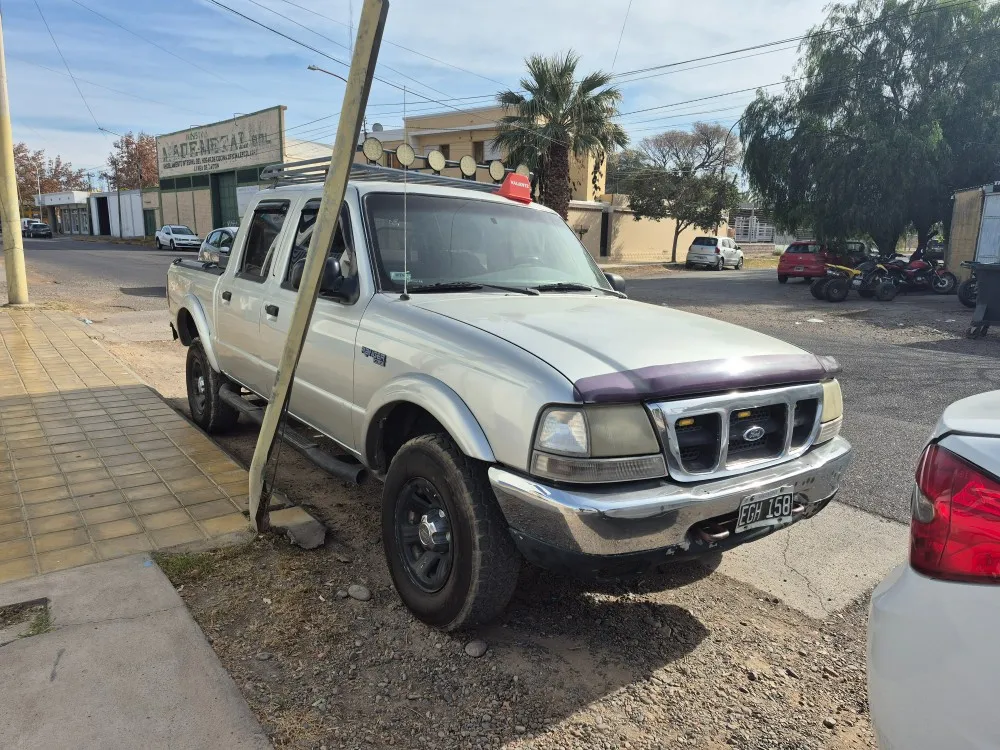 Ford Ranger XLT 4x4 — foto 3