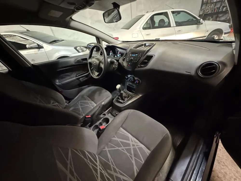 Ford Fiesta Kinetic 1.6 S 120cv — foto 5