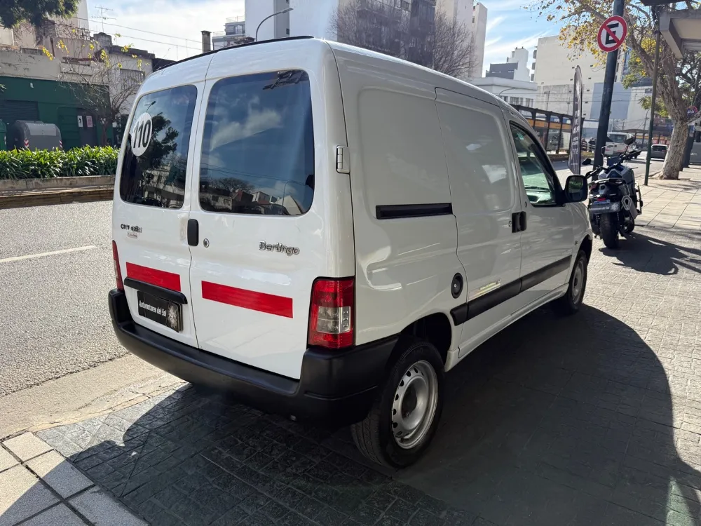 Citroën Berlingo Furgón 1.6 HDI Business  — foto 6