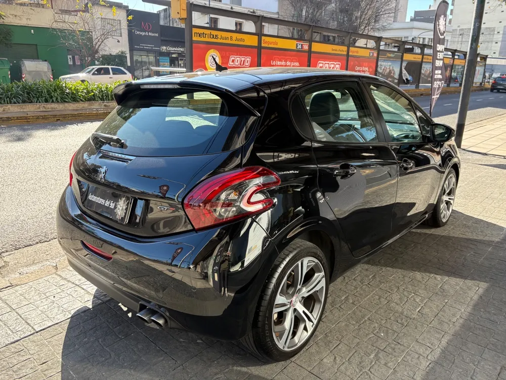 Peugeot 208 GT 1.6 Thp — foto 7