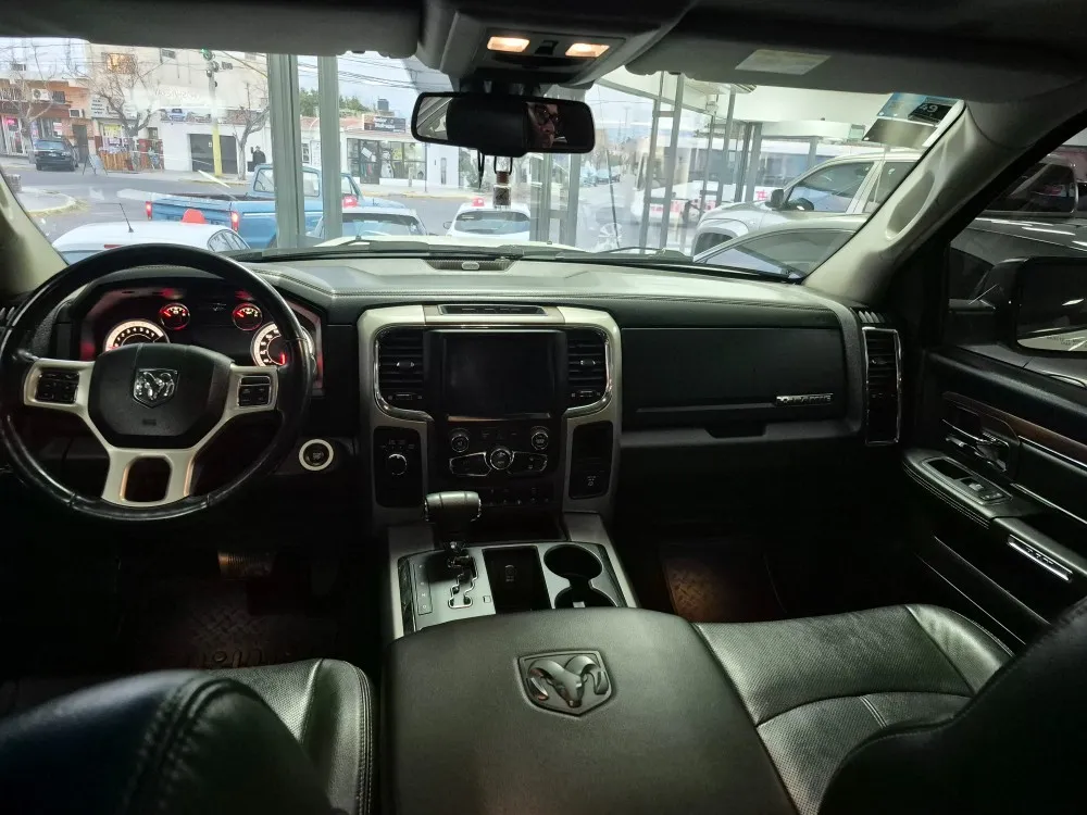 Ram 1500 Laramie — foto 4