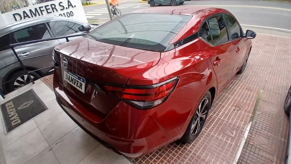 Nissan Sentra Advance — foto 9