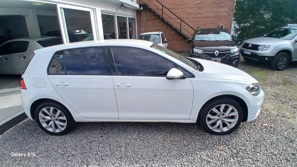 Volkswagen Golf Conforline  — foto 2