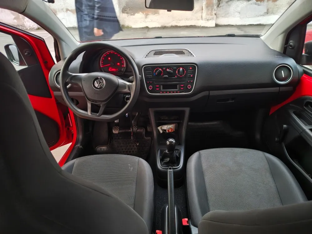 Volkswagen Up TAKE 1.0 5ptas  — foto 5