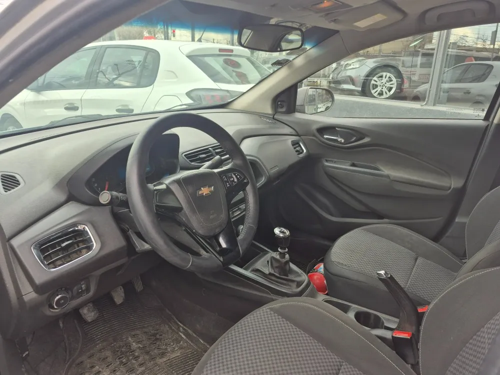 Chevrolet Prisma LT 4p — foto 4