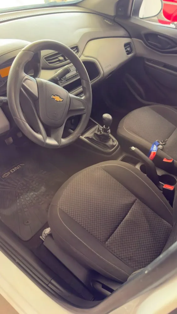 Chevrolet ONIX JOY 1.4 LS + — foto 3