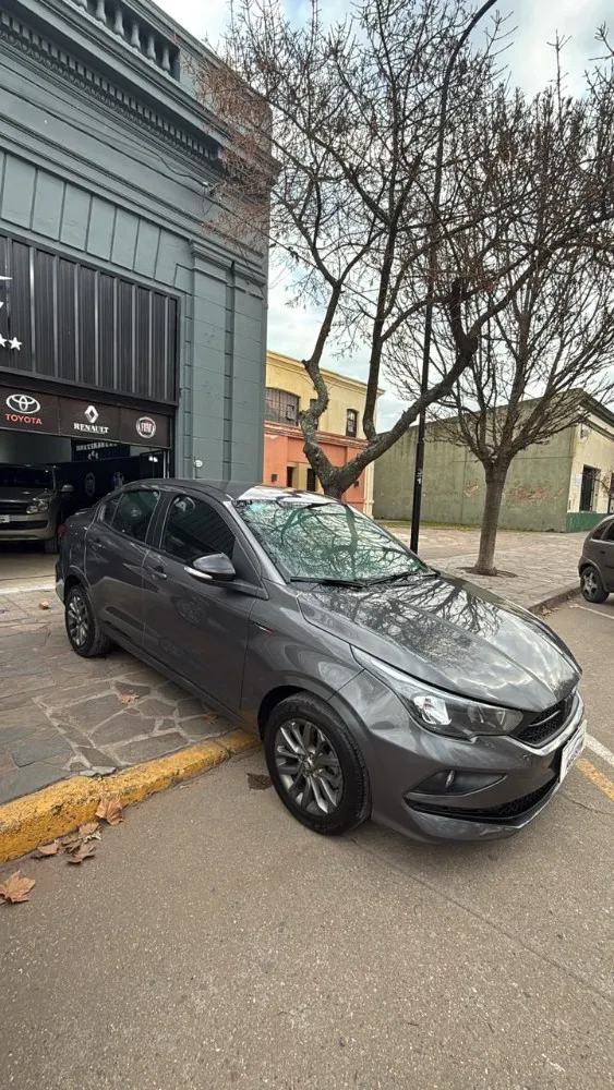 Fiat Cronos DESIGN 1.3 S — foto 4