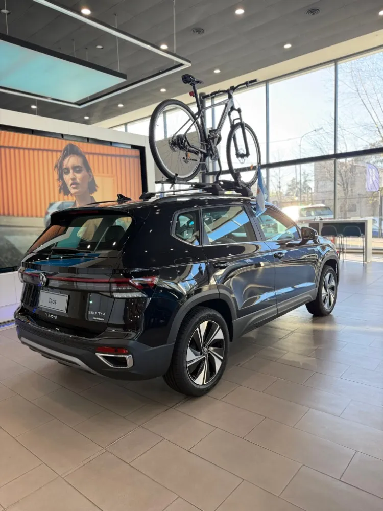 Volkswagen Taos Comfortline — foto 4