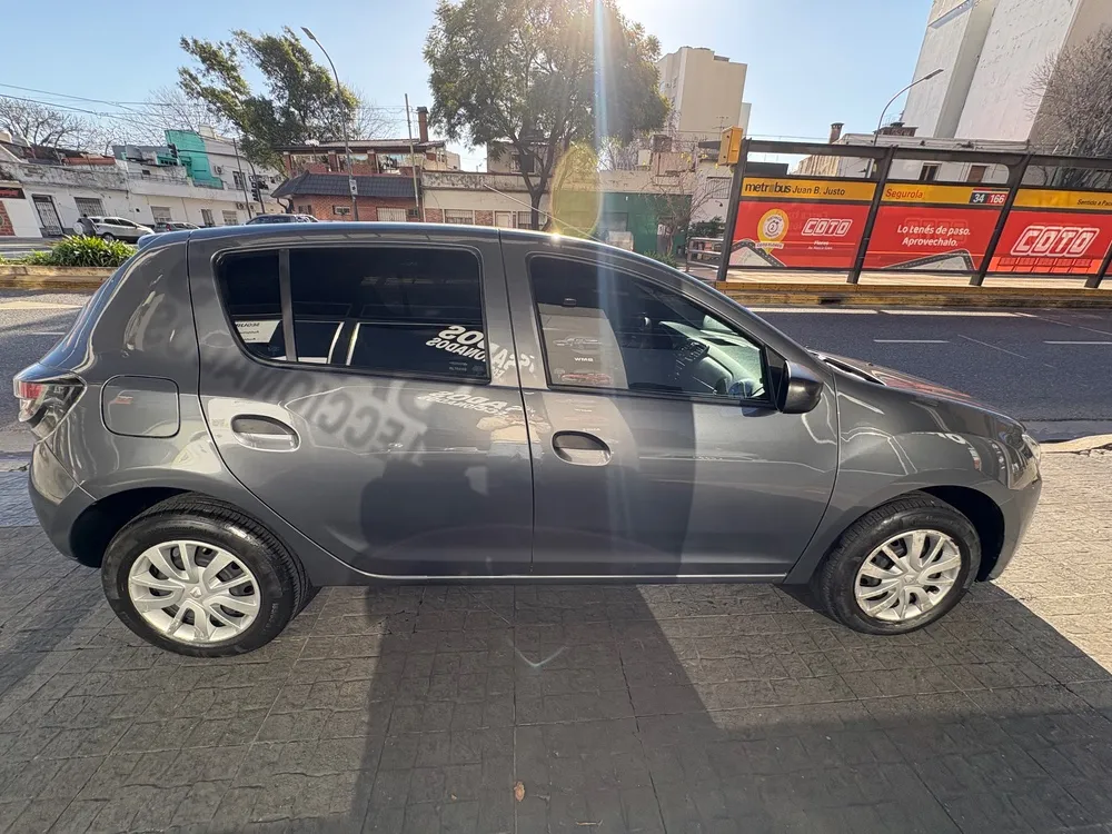 Renault Sandero Life 1.6 — foto 2