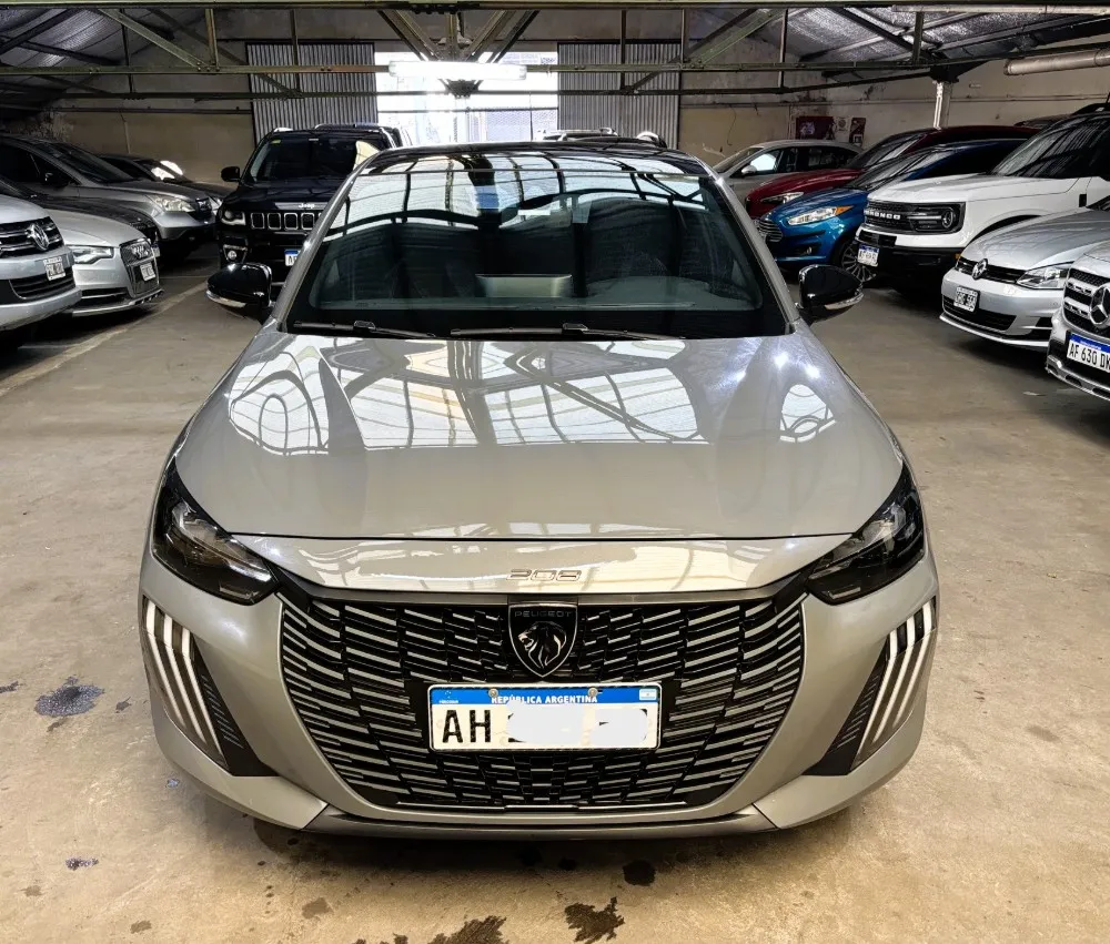Peugeot 208 GT T200 AM25.5 CVT — foto 2