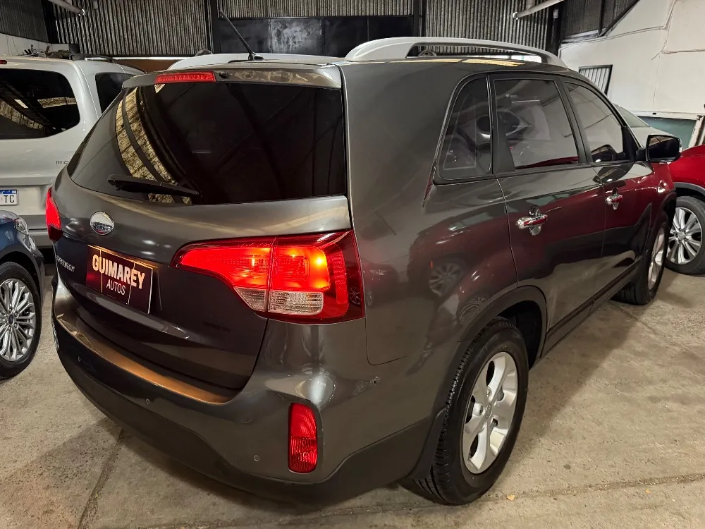 Kia Sorento EX — foto 4