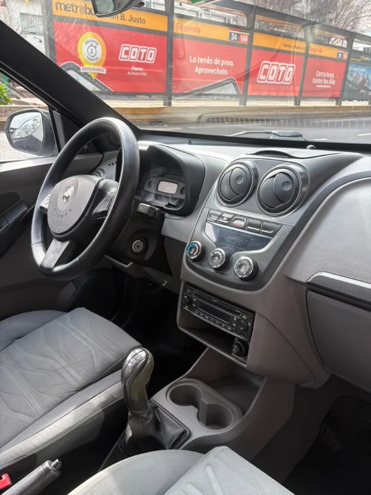 Chevrolet Agile LT SPIRIT 1.4 — foto 11
