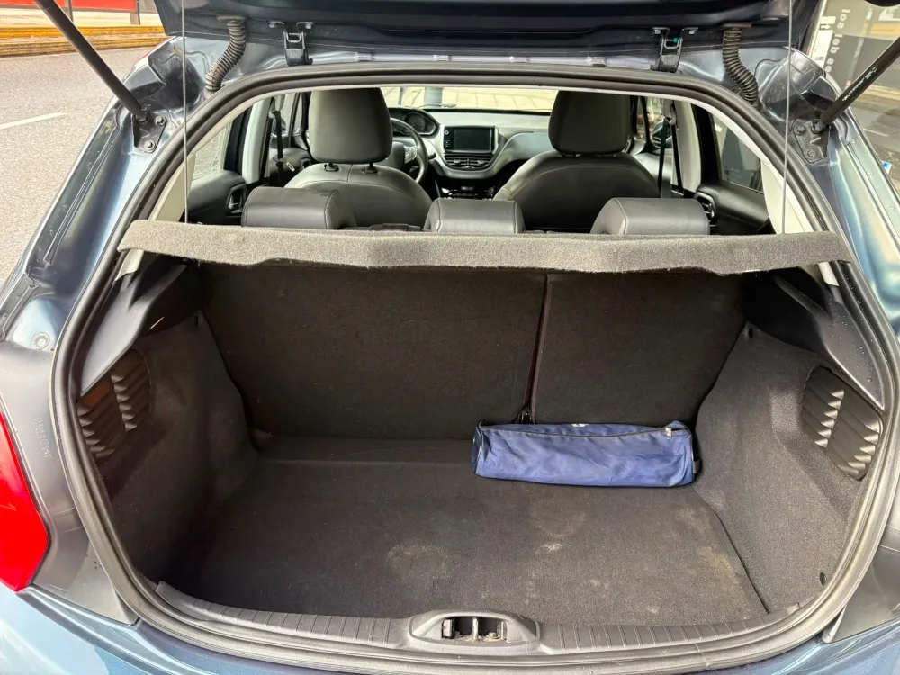 Peugeot 208 Feline 1.6 N pack cuir  — foto 12